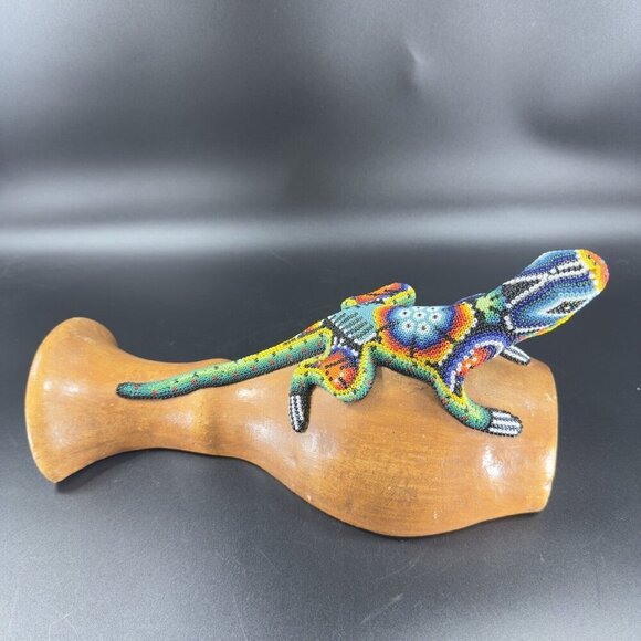 Mexican Folk Art Beaded Lizard On Pottery Wall Hanging Vase Vessel Alebrije VTG - Picture 10 of 15